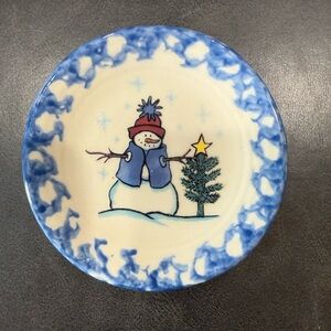 Henn Pottery 2002 Li’l Shivers 4” Mini Collectable Plate